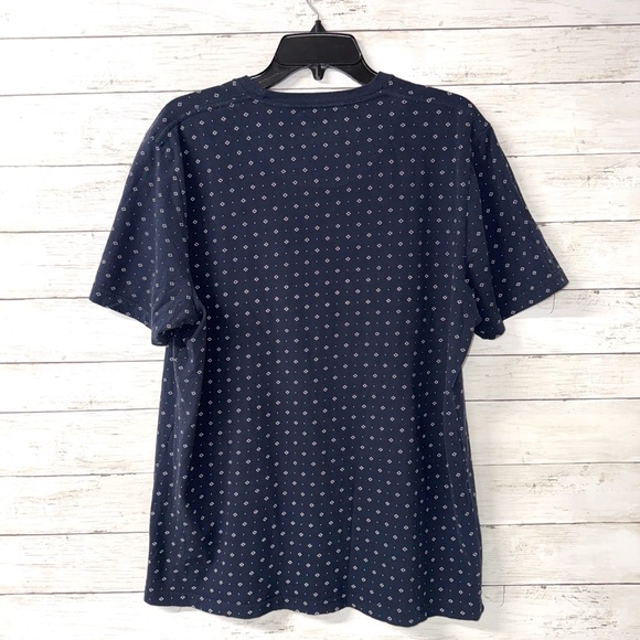 Abercrombie & Fitch Soft Tee - Picture 2 of 4